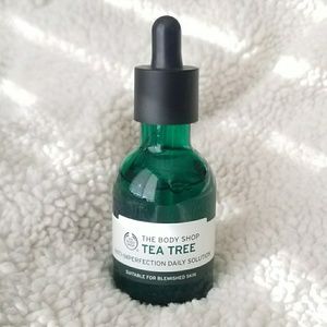 The Body Shop: Tea Tree Solution